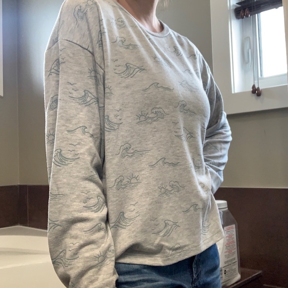 Slouchy Tsunami Long Sleeve T-Shirt - Picture 2 of 7